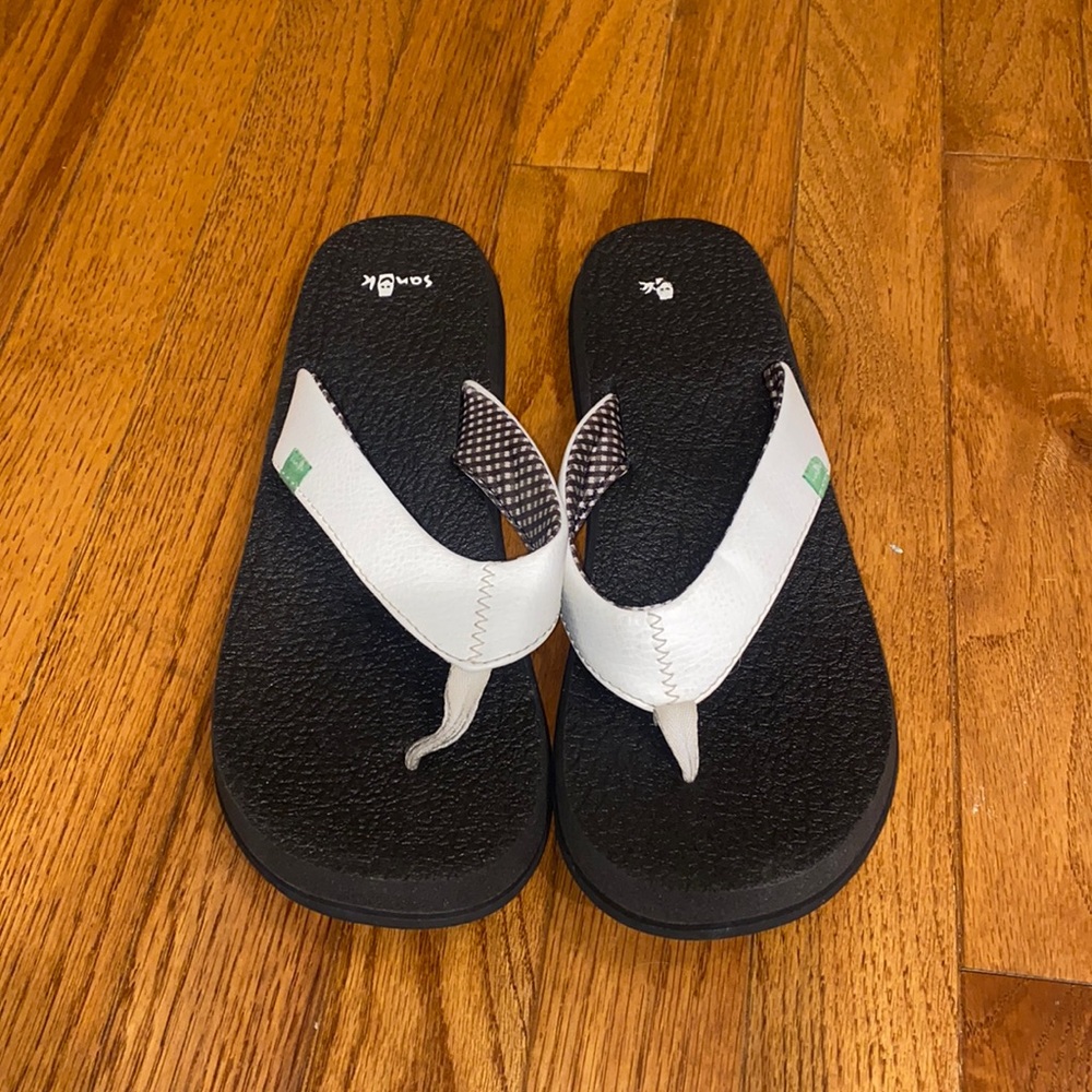 Sanuk Women's Yoga Mat Flip Flops